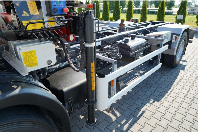 Camion benne Scania P 280 / 4X2 / SIŁOWNIK DO WYWROTU / + HDS HMF 635 / UDŹWIG 1 500: photos 13 Camion benne Scania P 280 / 4X2 / SIŁOWNIK DO WYWROTU / + HDS HMF 635 / UDŹWIG 1 500: photos 13