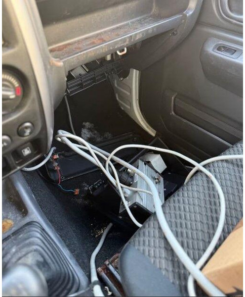 SUV Suzuki Jimny 1.3 4x4 ALLGRIP + Snow Plow: photos 14