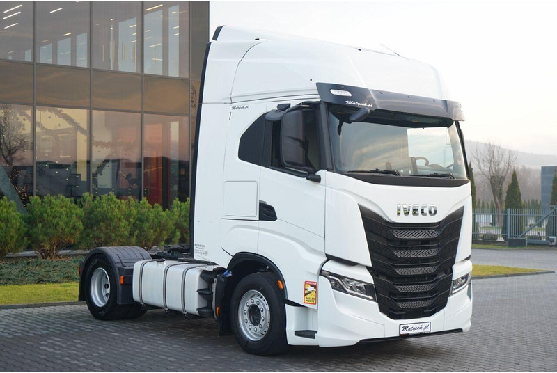 Iveco S-WAY / 530 / RETARDER / I-PARK COOL / - Tracteur routier: photos 4 Iveco S-WAY / 530 / RETARDER / I-PARK COOL / - Tracteur routier: photos 4