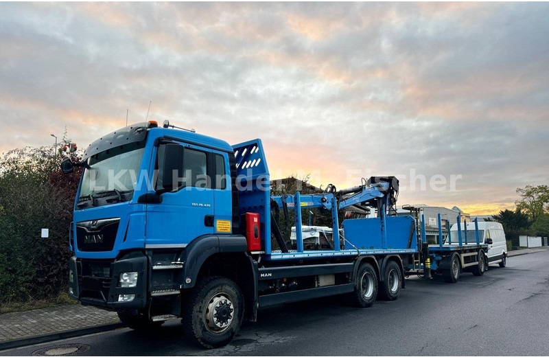 MAN TGS 26.470 Trackwork 6x6 Crane Penz 17L10.20 R - Tracteur routier: photos 1 MAN TGS 26.470 Trackwork 6x6 Crane Penz 17L10.20 R - Tracteur routier: photos 1