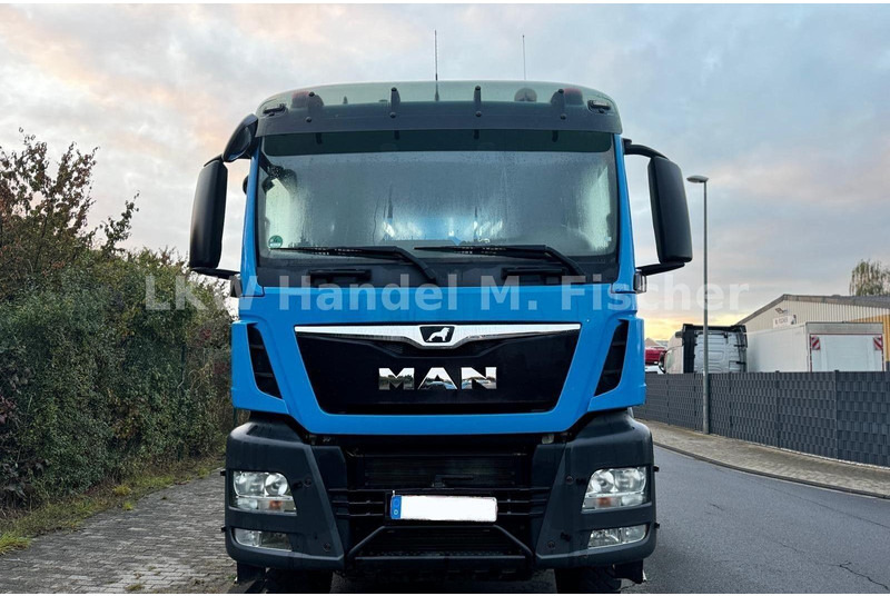 MAN TGS 26.470 Trackwork 6x6 Crane Penz 17L10.20 R - Tracteur routier: photos 4 MAN TGS 26.470 Trackwork 6x6 Crane Penz 17L10.20 R - Tracteur routier: photos 4