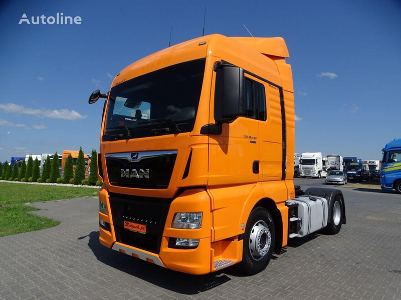 MAN TGX 18.440 - Tracteur routier: photos 2 MAN TGX 18.440 - Tracteur routier: photos 2