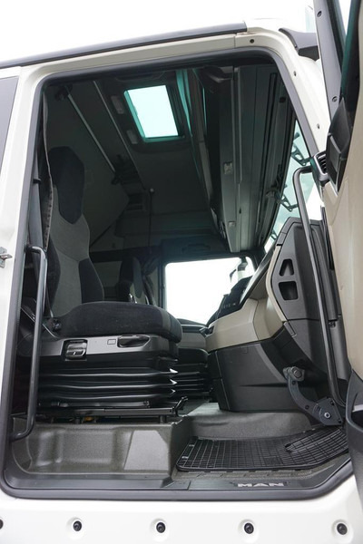 Tracteur routier MAN TGX / 18.510 / EURO 6 / LOW DECK / MEGA / GX / ACC / RETARDER /: photos 8