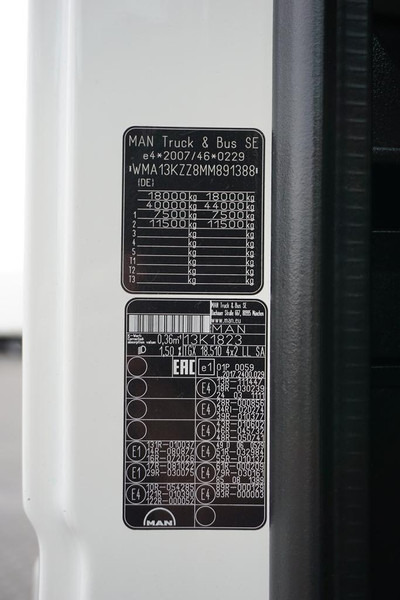 Tracteur routier MAN TGX / 18.510 / EURO 6 / LOW DECK / MEGA / GX / ACC / RETARDER /: photos 11