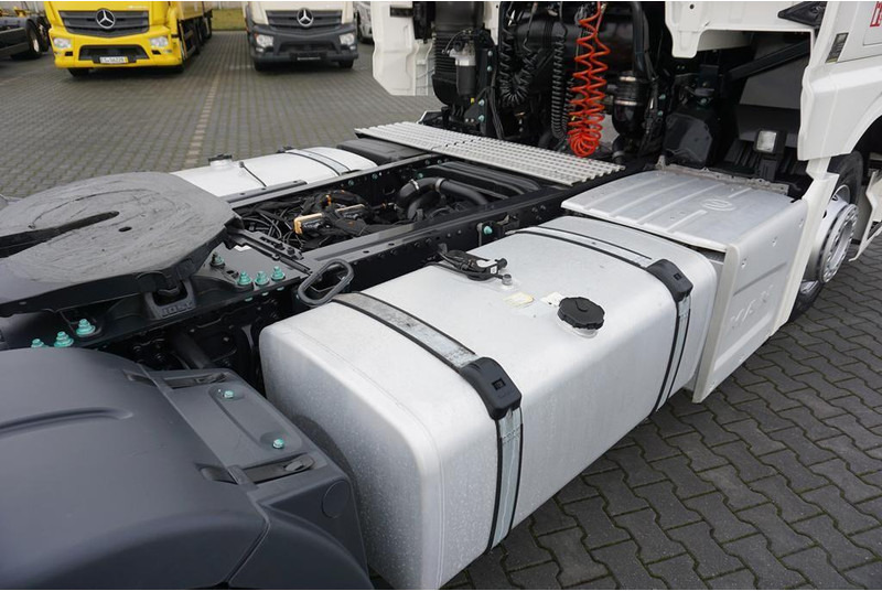 Tracteur routier MAN TGX / 18.510 / EURO 6 / LOW DECK / MEGA / GX / ACC / RETARDER /: photos 14