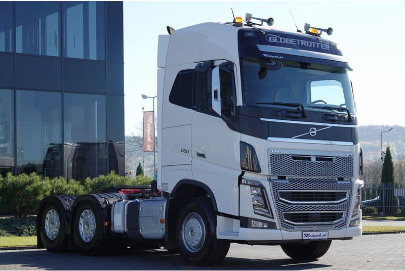 Volvo FH16 / 650 / 6x4 / HYDRAULIKA / I -PARK COOL / 3 OSIOWY CIĄGNIK - Tracteur routier: photos 1 Volvo FH16 / 650 / 6x4 / HYDRAULIKA / I -PARK COOL / 3 OSIOWY CIĄGNIK - Tracteur routier: photos 1