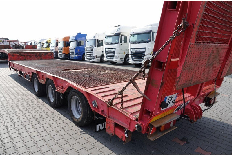 Crédit-bail de Verem NACZEPA LAWETA NISKOPODWOZIE / NAJAZDY HYDRAULICZNE / 3 OSIOWA / Verem NACZEPA LAWETA NISKOPODWOZIE / NAJAZDY HYDRAULICZNE / 3 OSIOWA /: photos 13 Crédit-bail de Verem NACZEPA LAWETA NISKOPODWOZIE / NAJAZDY HYDRAULICZNE / 3 OSIOWA / Verem NACZEPA LAWETA NISKOPODWOZIE / NAJAZDY HYDRAULICZNE / 3 OSIOWA /: photos 13