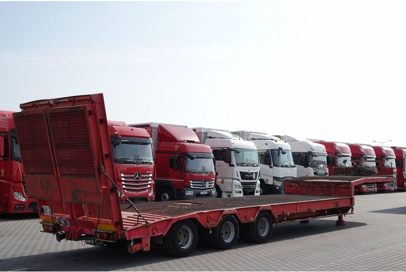 Crédit-bail de Verem NACZEPA LAWETA NISKOPODWOZIE / NAJAZDY HYDRAULICZNE / 3 OSIOWA / Verem NACZEPA LAWETA NISKOPODWOZIE / NAJAZDY HYDRAULICZNE / 3 OSIOWA /: photos 8 Crédit-bail de Verem NACZEPA LAWETA NISKOPODWOZIE / NAJAZDY HYDRAULICZNE / 3 OSIOWA / Verem NACZEPA LAWETA NISKOPODWOZIE / NAJAZDY HYDRAULICZNE / 3 OSIOWA /: photos 8