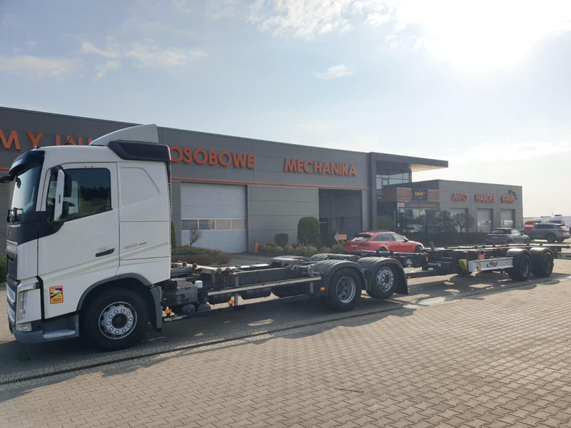 Volvo FH 460 EURO 6 BDF SWAP CHASSIS + TRAILER FLIEGL TWP180 - Châssis cabine: photos 2 Volvo FH 460 EURO 6 BDF SWAP CHASSIS + TRAILER FLIEGL TWP180 - Châssis cabine: photos 2