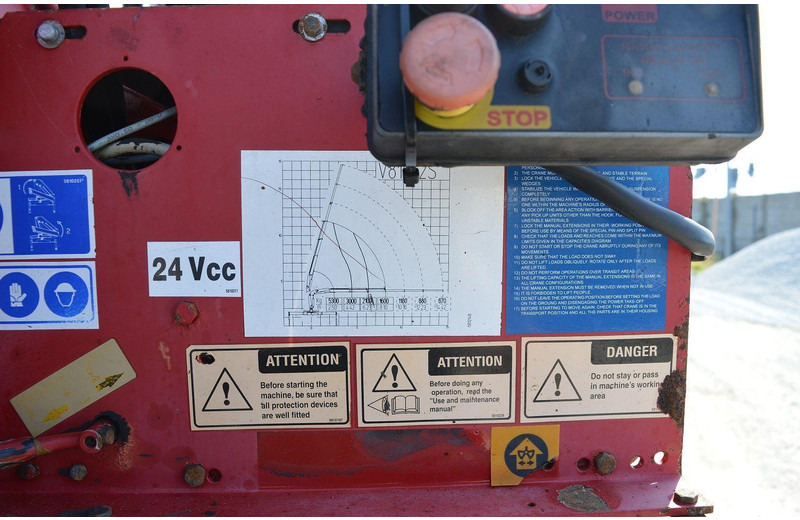 Camion plateau, Camion grue Volvo FL 18.280 Pallet Forks Rotator "22.5 5300 kg HDS AT: photos 8 Camion plateau, Camion grue Volvo FL 18.280 Pallet Forks Rotator "22.5 5300 kg HDS AT: photos 8