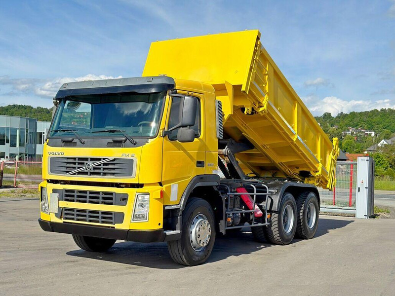 Volvo FM 12 340 Kipper 5,05 m + BORDMATIC / 6x4 - Camion benne: photos 2 Volvo FM 12 340 Kipper 5,05 m + BORDMATIC / 6x4 - Camion benne: photos 2