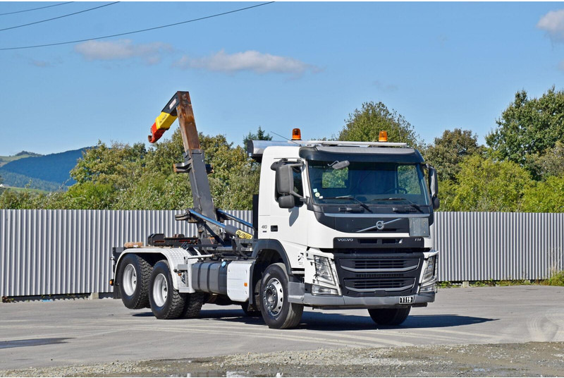 Volvo FM 410 * Abrollkipper * TOPZUSTAND / 6x4 - Camion ampliroll: photos 1 Volvo FM 410 * Abrollkipper * TOPZUSTAND / 6x4 - Camion ampliroll: photos 1