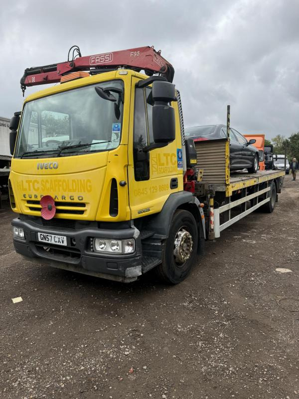 Iveco 18 Ton 180E25 Flat - Camion plateau: photos 1 Iveco 18 Ton 180E25 Flat - Camion plateau: photos 1