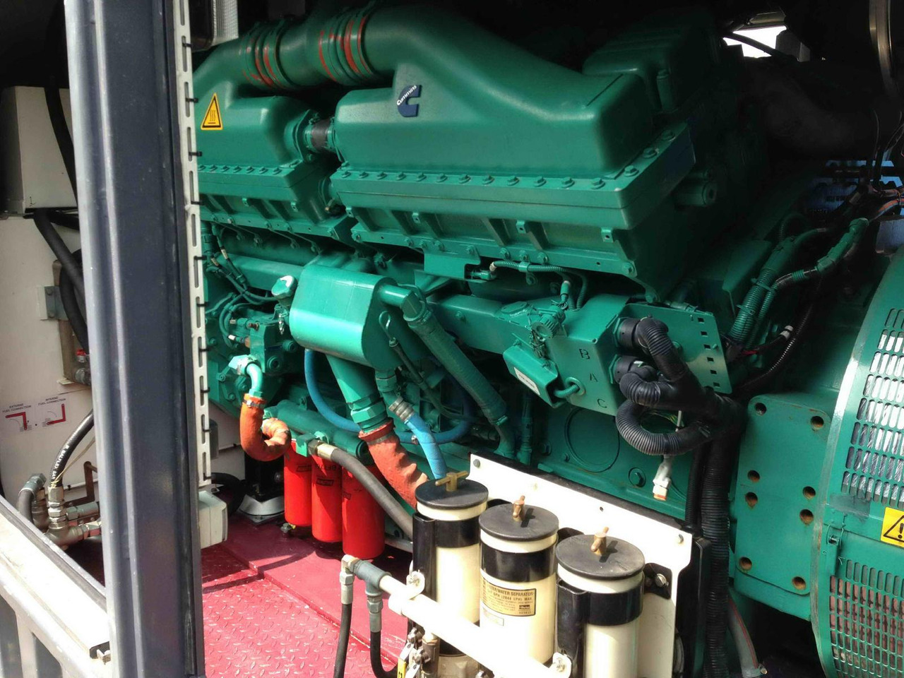 Cummins Generator 1000 KW 1250 KVA powerd by QSK45-G4 Engine - Groupe électrogène: photos 4 Cummins Generator 1000 KW 1250 KVA powerd by QSK45-G4 Engine - Groupe électrogène: photos 4
