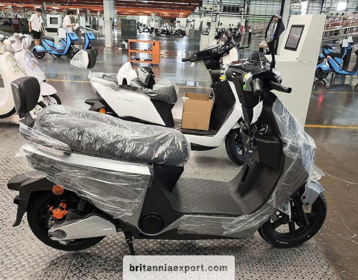 LUYUAN MKK Pro Max 80 Km/h Electric Scooter - Motocyclette: photos 2 LUYUAN MKK Pro Max 80 Km/h Electric Scooter - Motocyclette: photos 2