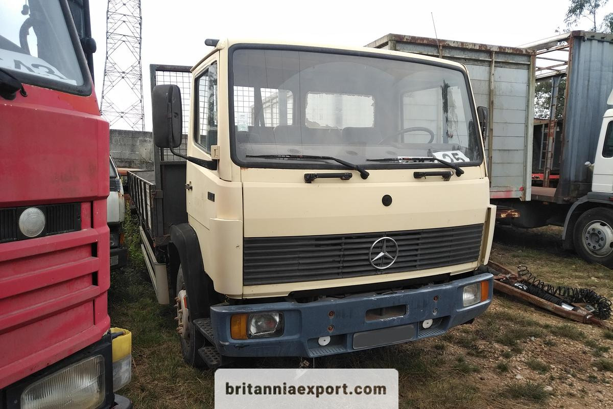 MERCEDES-BENZ 1314 | OM366 6 Cylinder | 4x2 6 Tyres | 13 Ton | On Springs - Camion plateau: photos 2 MERCEDES-BENZ 1314 | OM366 6 Cylinder | 4x2 6 Tyres | 13 Ton | On Springs - Camion plateau: photos 2