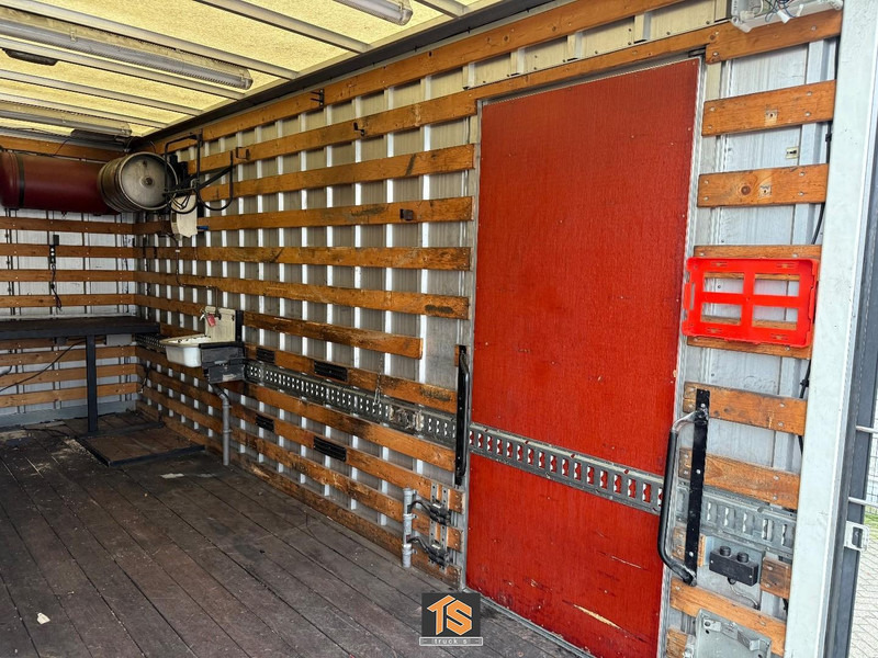 Camion fourgon DAF FA LF45G08 MANUAL - EURO 5 - WERKSTATT/WERKPLAATS/SERVICE WAGEN - APK/TUV 07/2026 - NL TRUCK - TOP!: photos 12 Camion fourgon DAF FA LF45G08 MANUAL - EURO 5 - WERKSTATT/WERKPLAATS/SERVICE WAGEN - APK/TUV 07/2026 - NL TRUCK - TOP!: photos 12