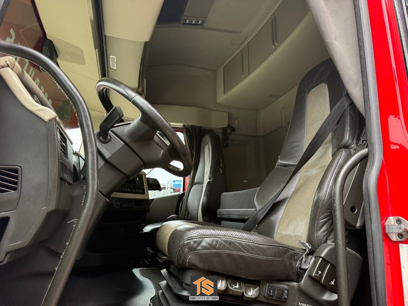 Volvo FH 540 SHOWTRUCK - APK/TUV 05/2026 - BELGIUM TRUCK - EURO 6D - TOP TOP TOP! - Tracteur routier: photos 4 Volvo FH 540 SHOWTRUCK - APK/TUV 05/2026 - BELGIUM TRUCK - EURO 6D - TOP TOP TOP! - Tracteur routier: photos 4