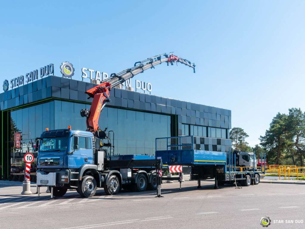 MAN TGA 35.440 8X6H PALFINGER 60002 Semi-trailer - Camion grue: photos 3 MAN TGA 35.440 8X6H PALFINGER 60002 Semi-trailer - Camion grue: photos 3