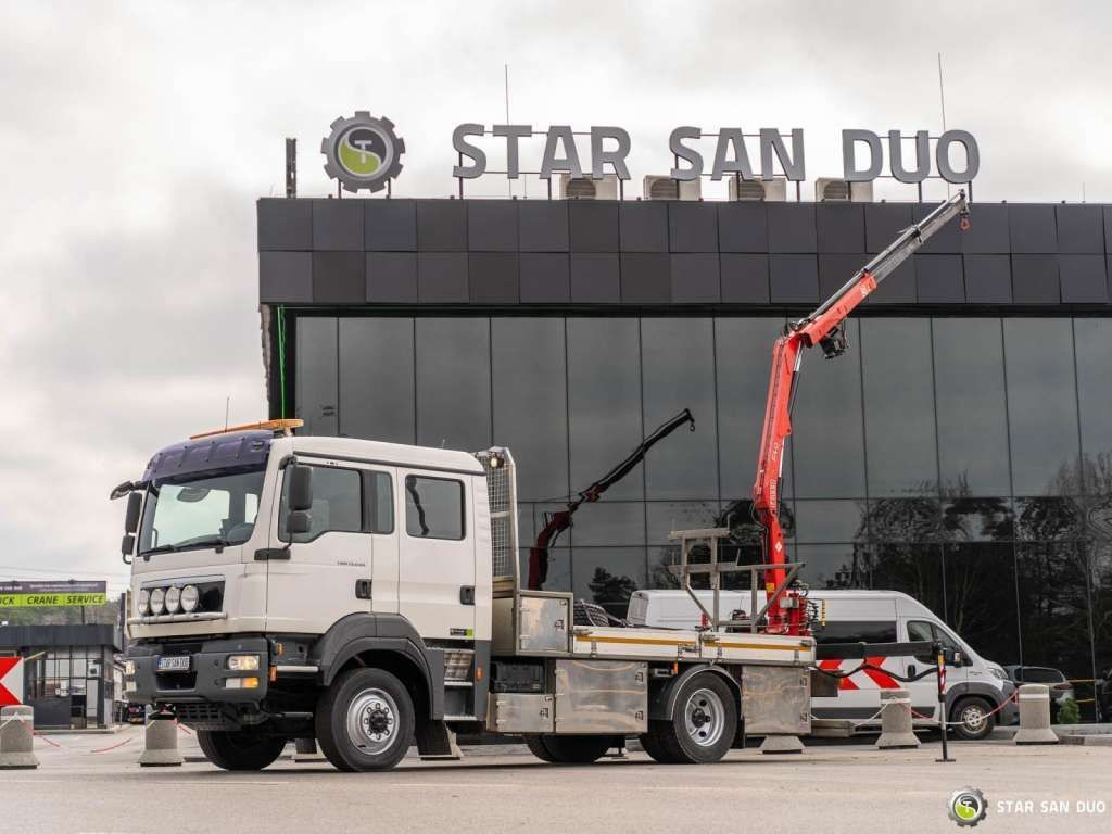 MAN TGM 13.290 4x4 FASSI F40B22 Crane Camper DOKA - Camion grue: photos 4 MAN TGM 13.290 4x4 FASSI F40B22 Crane Camper DOKA - Camion grue: photos 4
