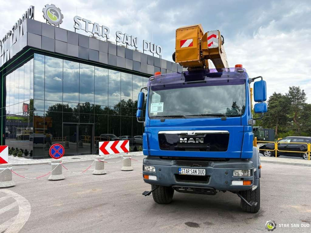 MAN TGM 18.330 4x4 MULTITEL J335 Truck Mounted Lift - Camion avec nacelle: photos 4 MAN TGM 18.330 4x4 MULTITEL J335 Truck Mounted Lift - Camion avec nacelle: photos 4