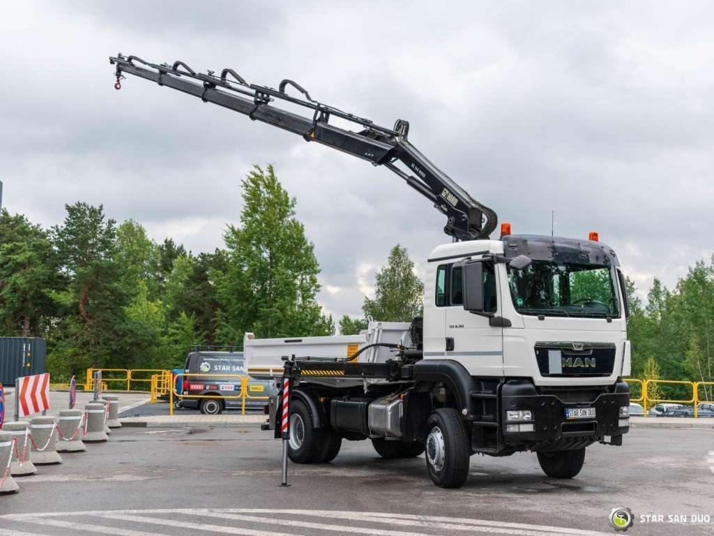 MAN TGS 18.360 4x4 HIAB 144 E-4 Crane Kipper - Camion benne: photos 4 MAN TGS 18.360 4x4 HIAB 144 E-4 Crane Kipper - Camion benne: photos 4