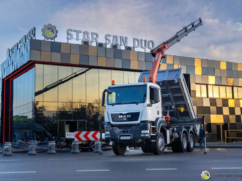 MAN TGS 26.360 6x6 PALFINGER PK 18001 EH Crane Kipe - Camion benne: photos 4 MAN TGS 26.360 6x6 PALFINGER PK 18001 EH Crane Kipe - Camion benne: photos 4