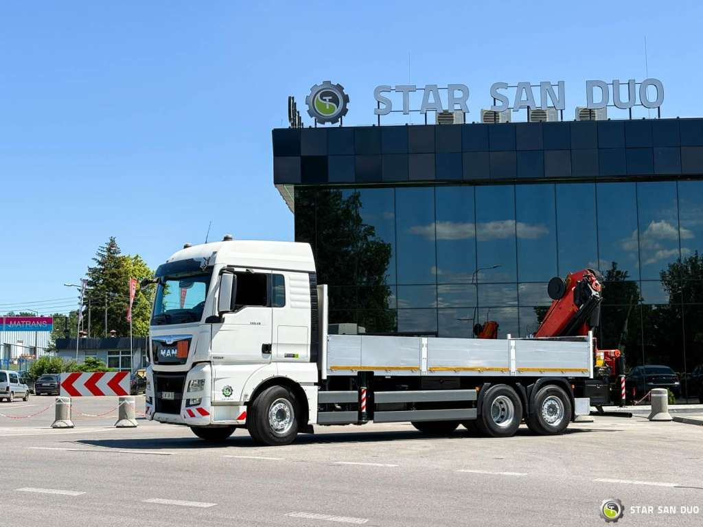 MAN TGX 26.480 6x2 PALFINGER PK 33002 EH Crane Winc - Camion grue: photos 2 MAN TGX 26.480 6x2 PALFINGER PK 33002 EH Crane Winc - Camion grue: photos 2