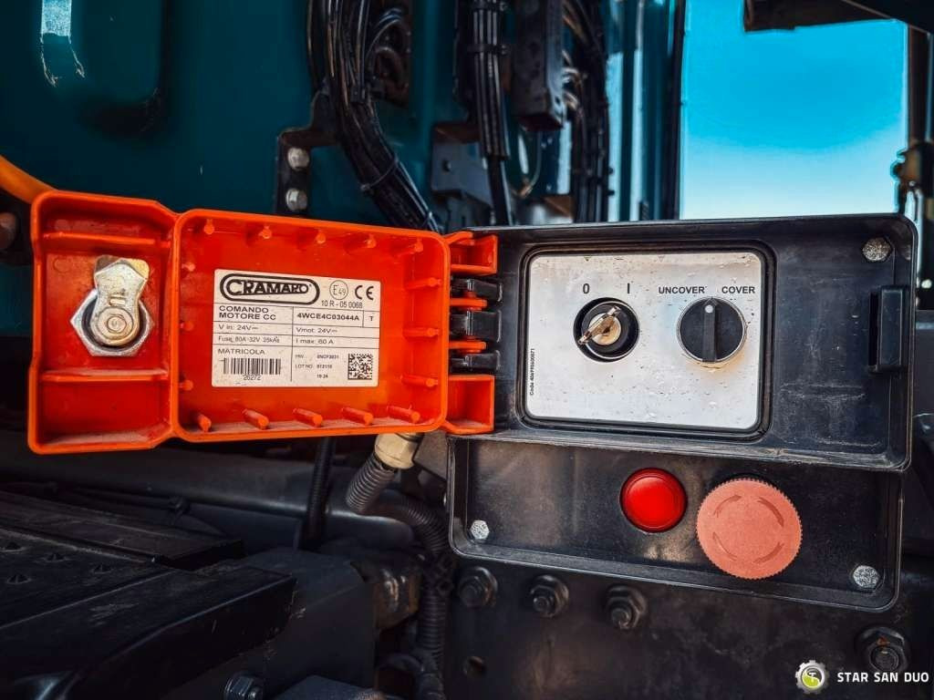 Châssis cabine Mercedes-Benz Zetros 1833 4x4 Kipper Camper Chassis: photos 20