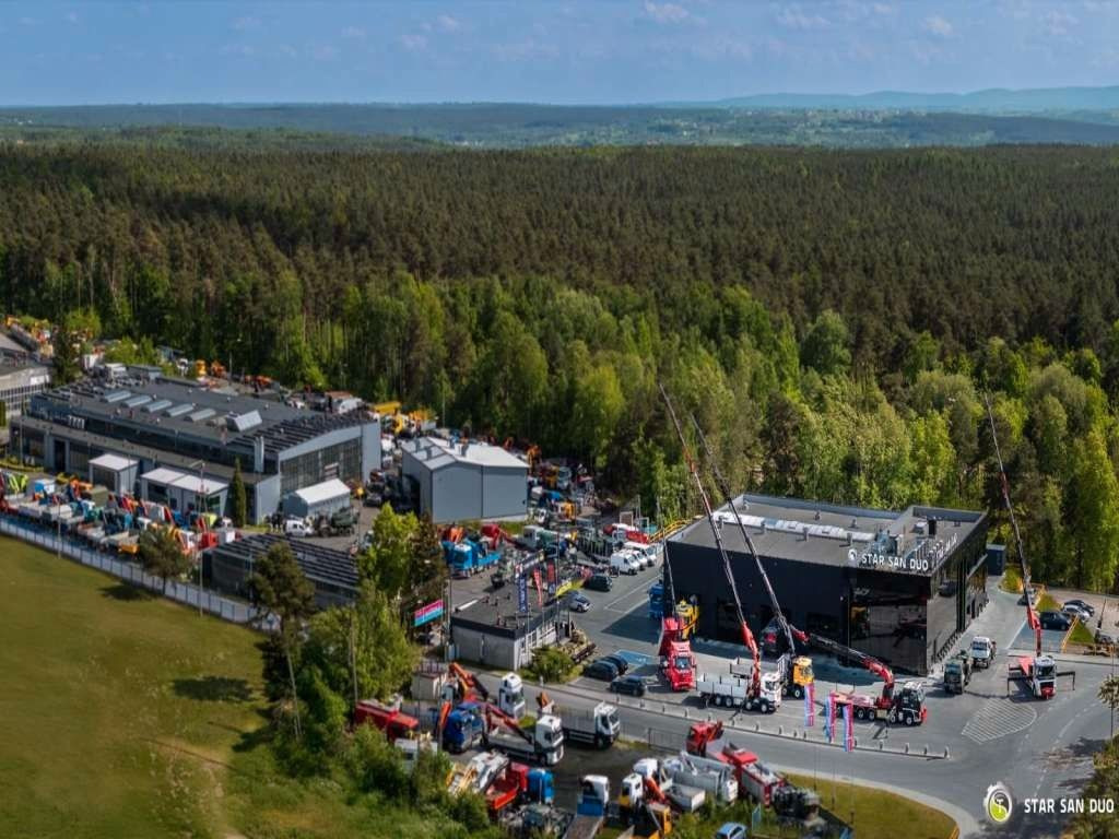 Châssis cabine Mercedes-Benz Zetros 1833 4x4 Kipper Camper Chassis: photos 12