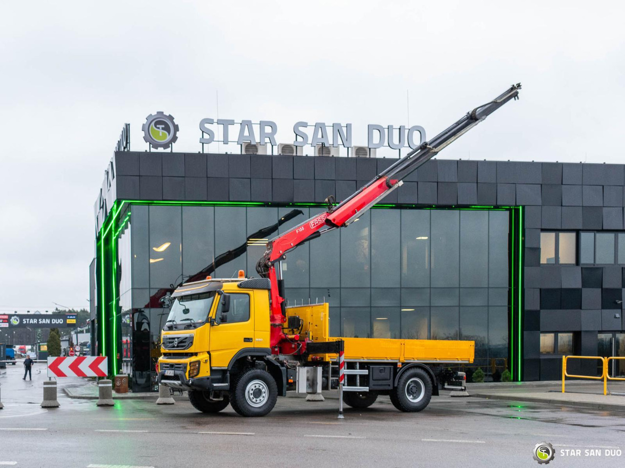 - Camion grue: photos 4 - Camion grue: photos 4