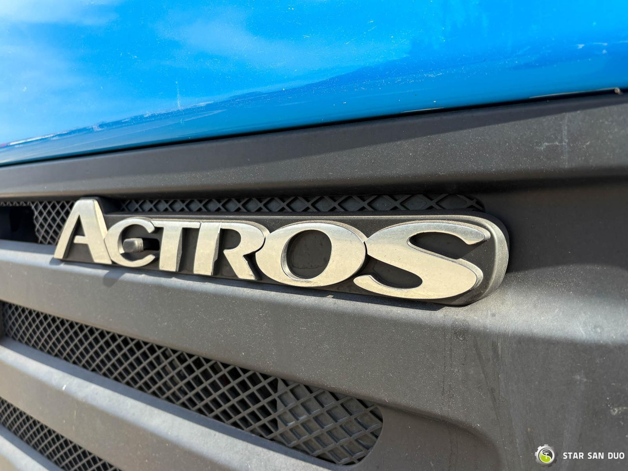 Crédit-bail de : photos 16 Crédit-bail de : photos 16