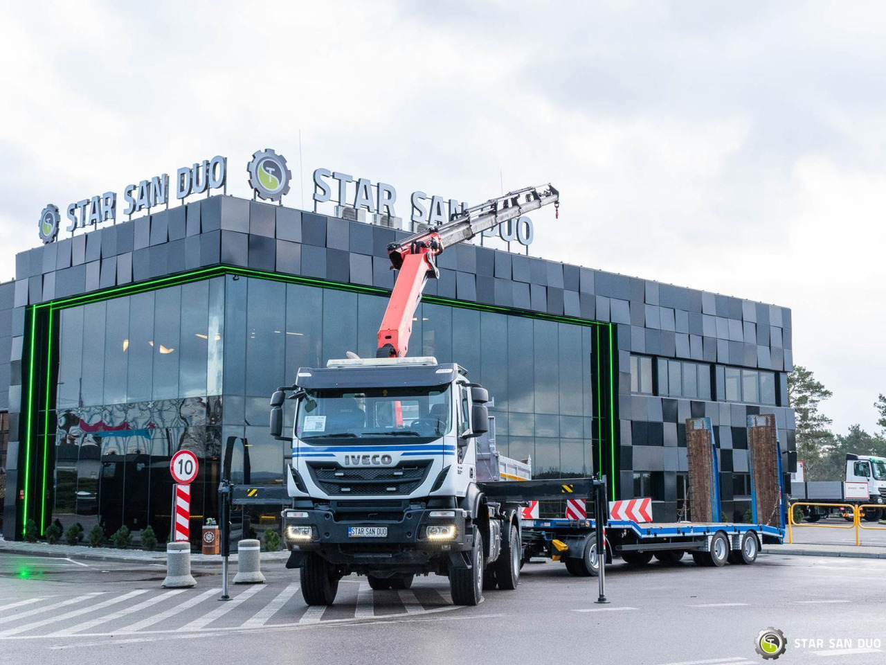 - Camion grue: photos 5 - Camion grue: photos 5