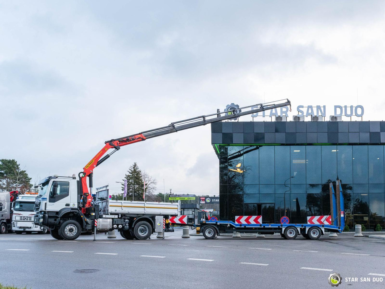 - Camion grue: photos 2 - Camion grue: photos 2