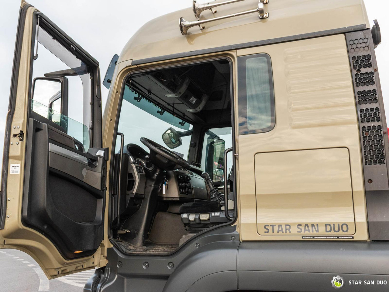 Tracteur routier : photos 16