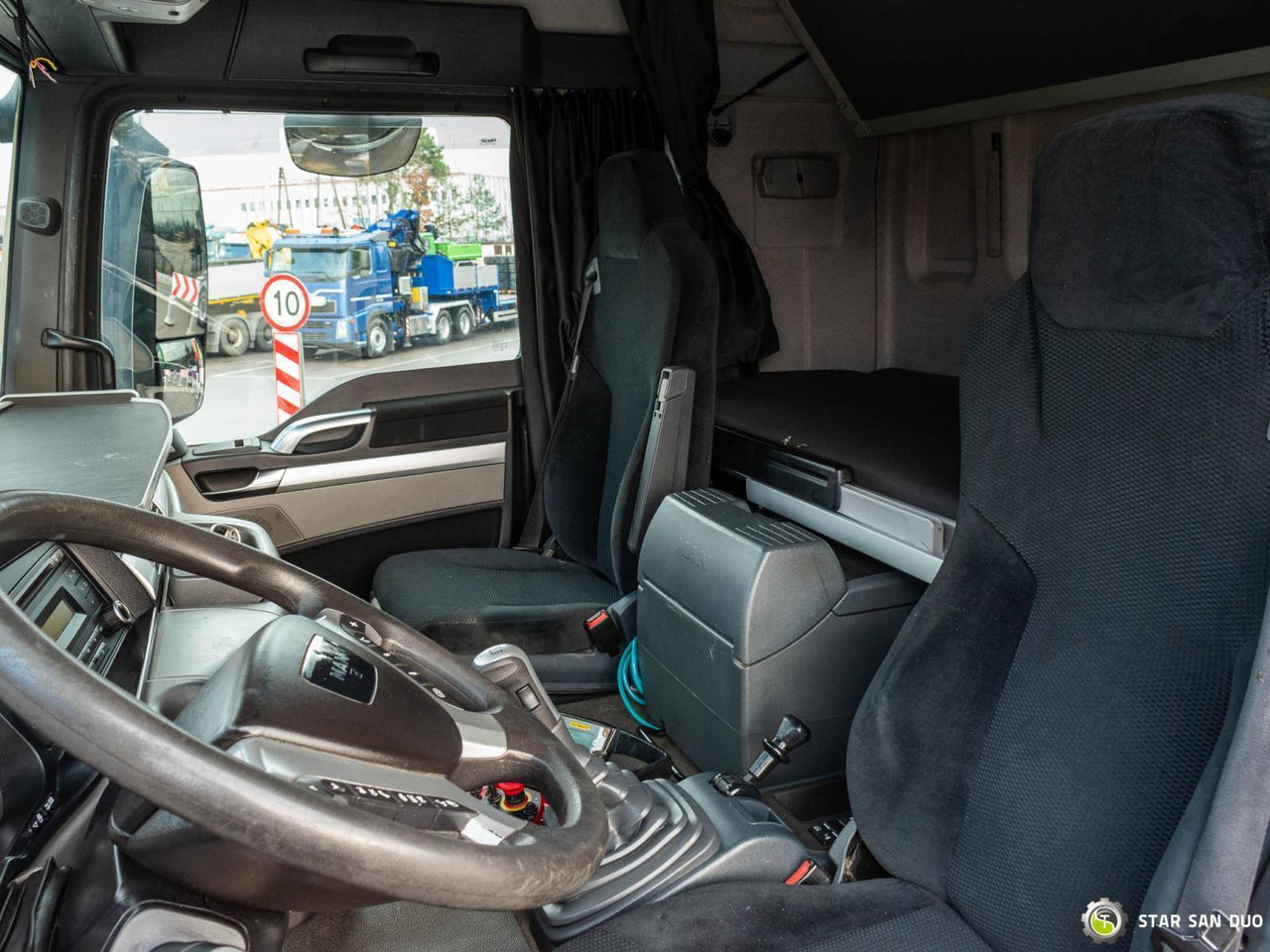 Tracteur routier : photos 17