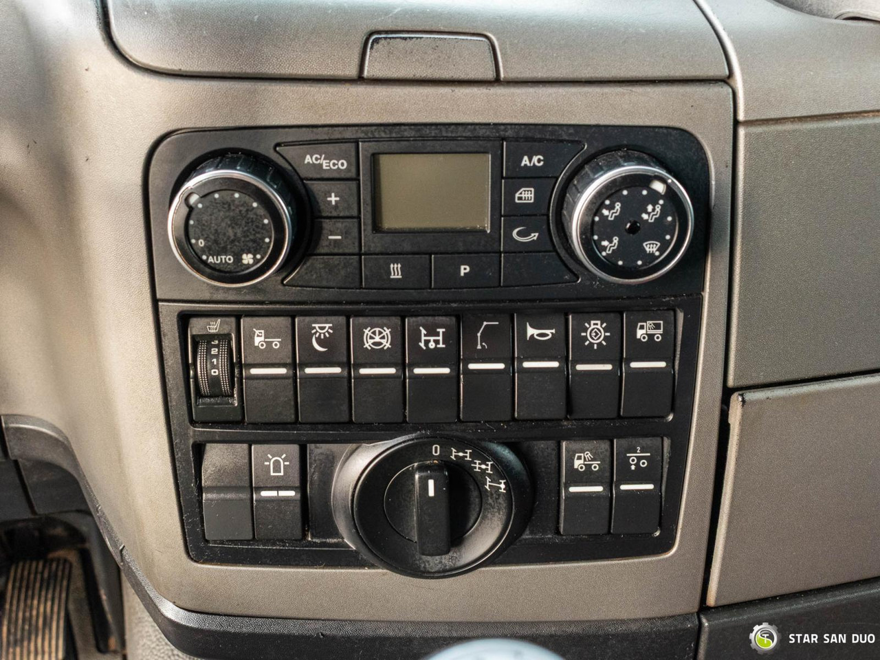 Tracteur routier : photos 19