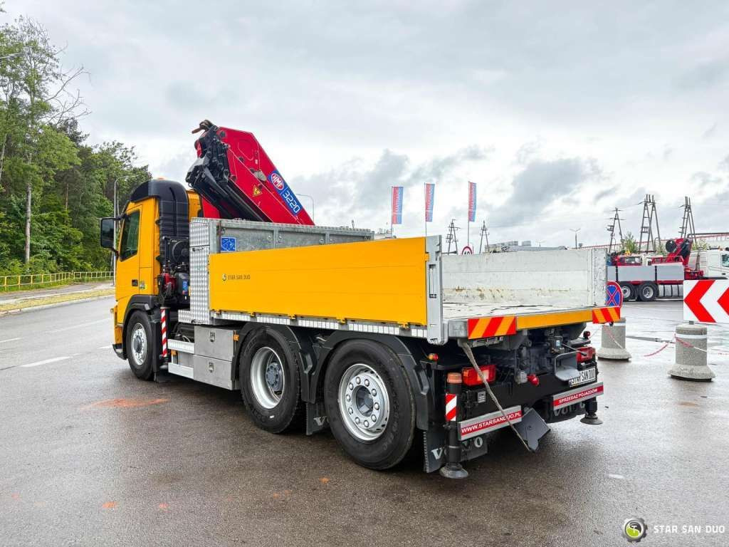 Volvo FM 460 6x4x4 HMF 3220 Crane HDS - Camion grue: photos 5 Volvo FM 460 6x4x4 HMF 3220 Crane HDS - Camion grue: photos 5