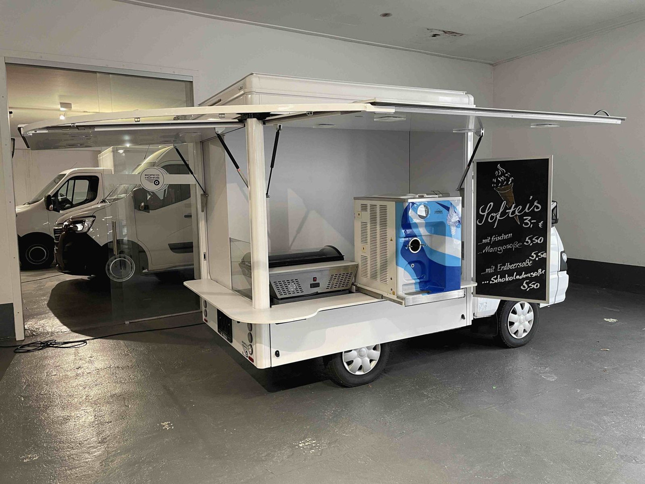 Camion magasin neuf Piaggio Porter: photos 11