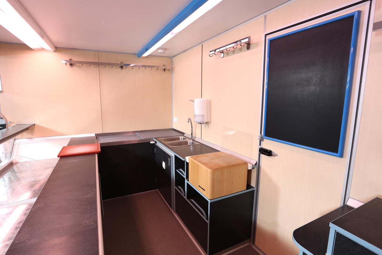 Tourenmobil BORCO HÖHNS - Camion magasin: photos 5 Tourenmobil BORCO HÖHNS - Camion magasin: photos 5