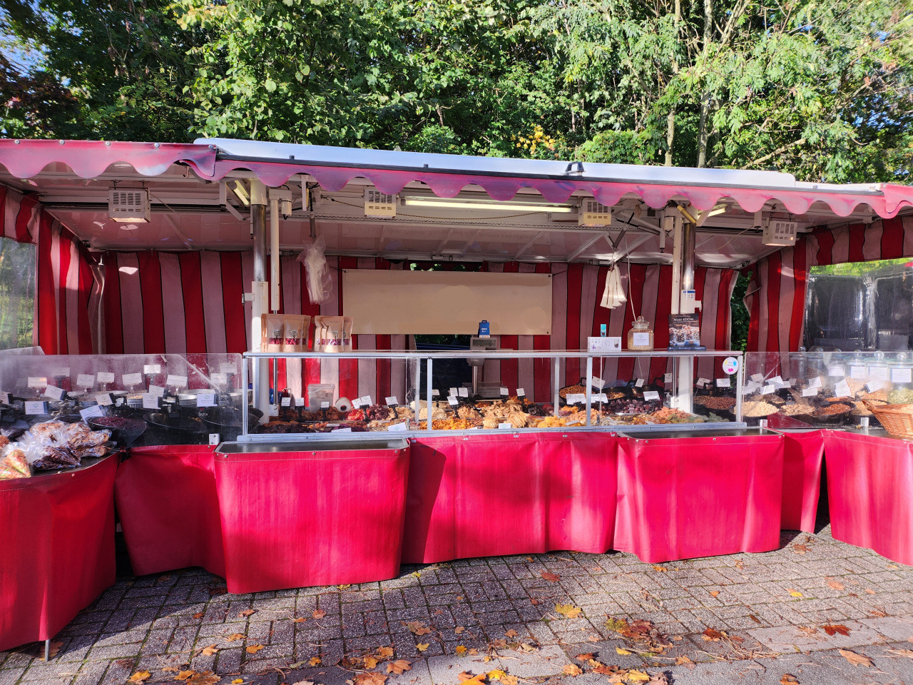 Verkaufsanhänger Alf - Remorque magasin: photos 2 Verkaufsanhänger Alf - Remorque magasin: photos 2