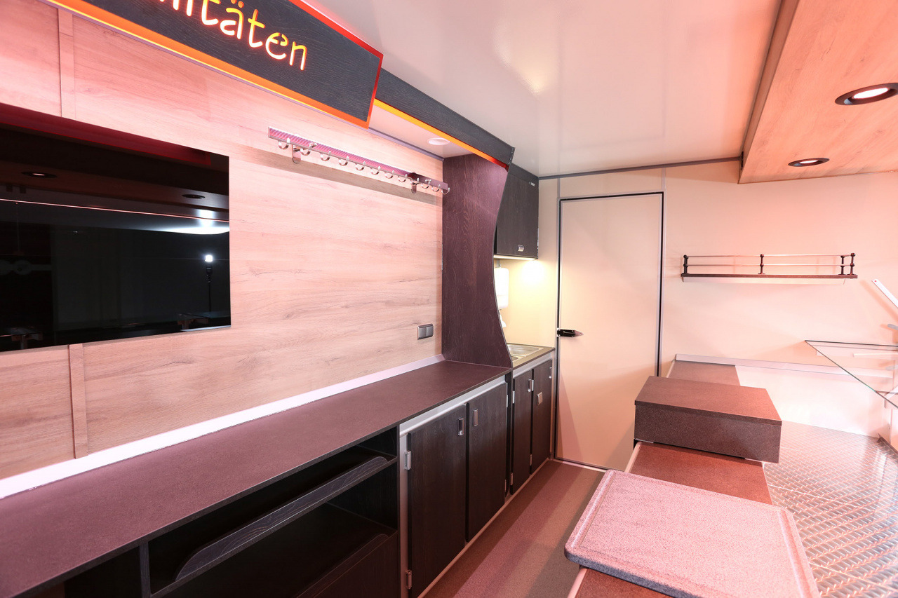 Verkaufsanhänger BORCO HÖHNS - Remorque magasin: photos 2 Verkaufsanhänger BORCO HÖHNS - Remorque magasin: photos 2