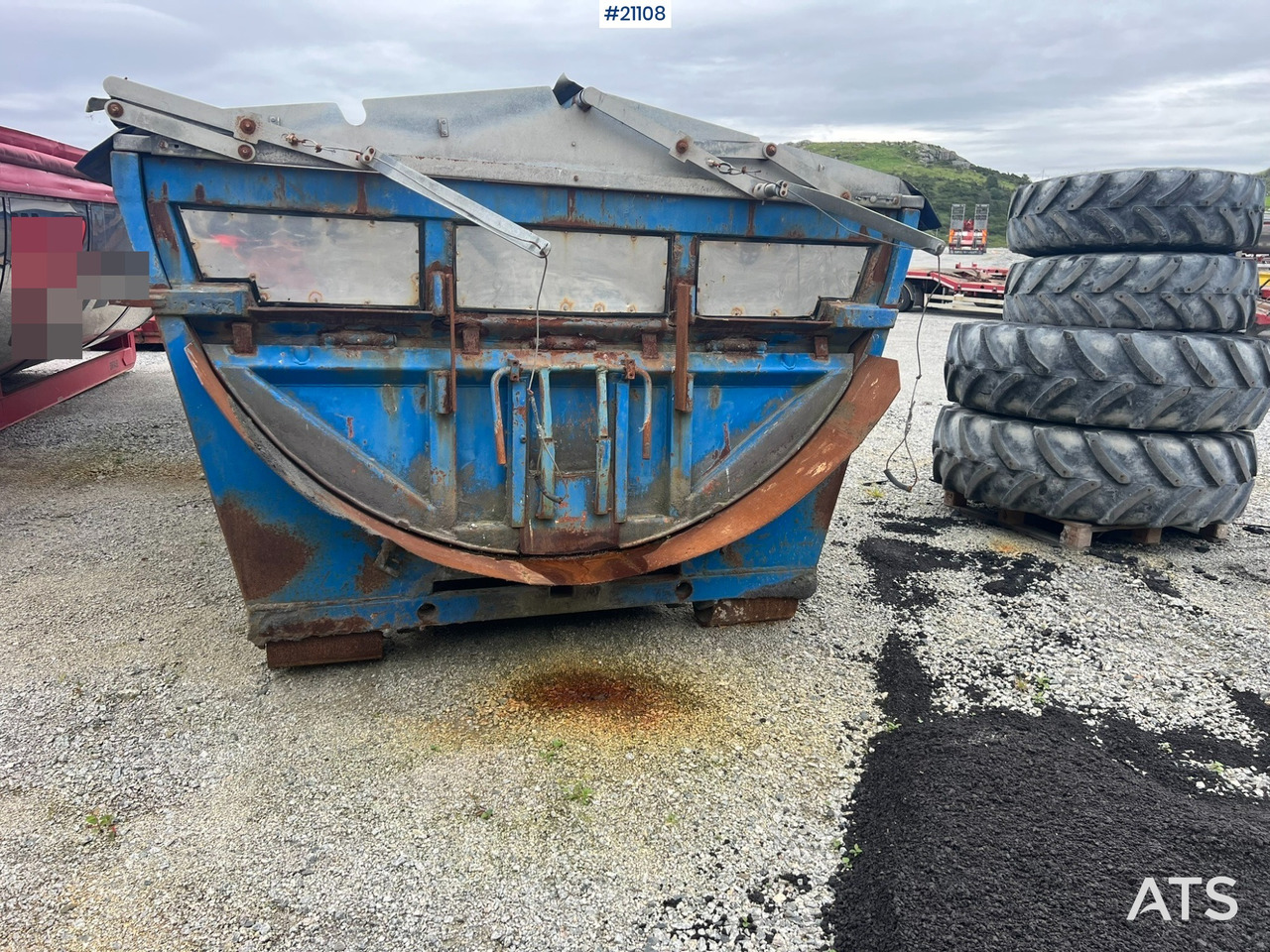 Asfaltbalje m/ krokramme ,manuelt kapell og hydraulisk Baklem - Benne ampliroll: photos 2 Asfaltbalje m/ krokramme ,manuelt kapell og hydraulisk Baklem - Benne ampliroll: photos 2