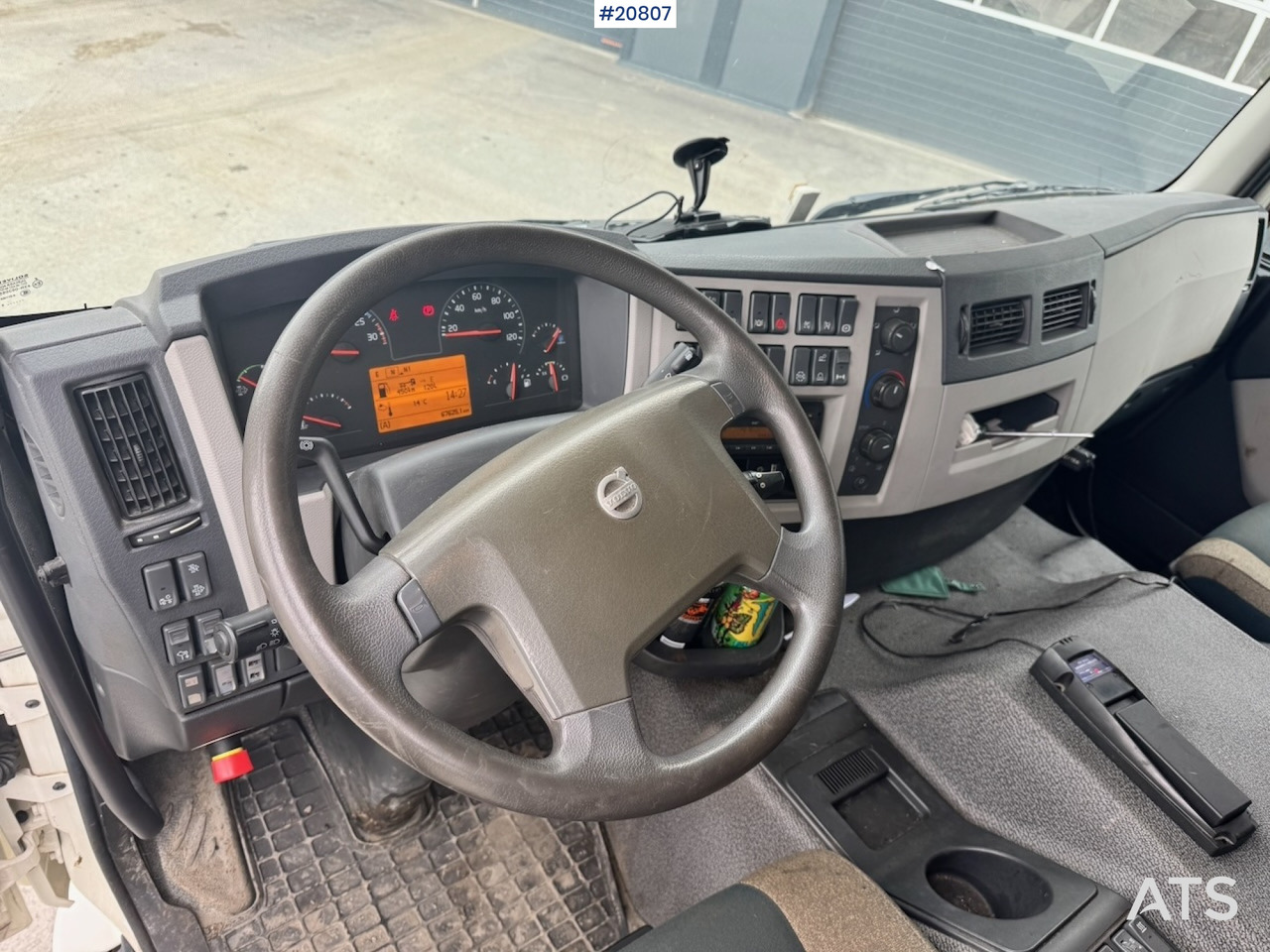 Camion, Travaux routiers Volvo FE320: photos 44