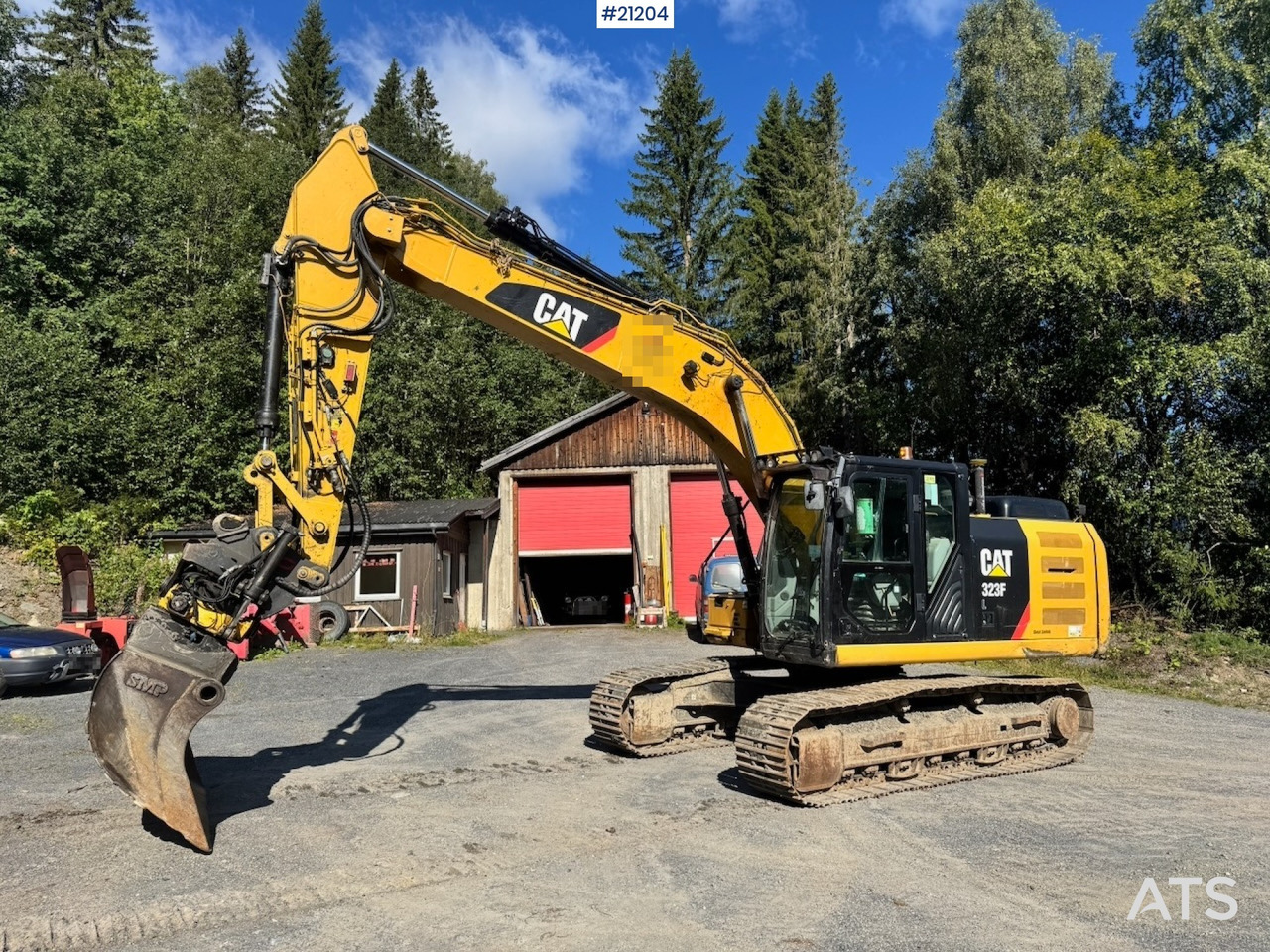 Caterpillar 323FL - Pelle sur chenille: photos 2 Caterpillar 323FL - Pelle sur chenille: photos 2