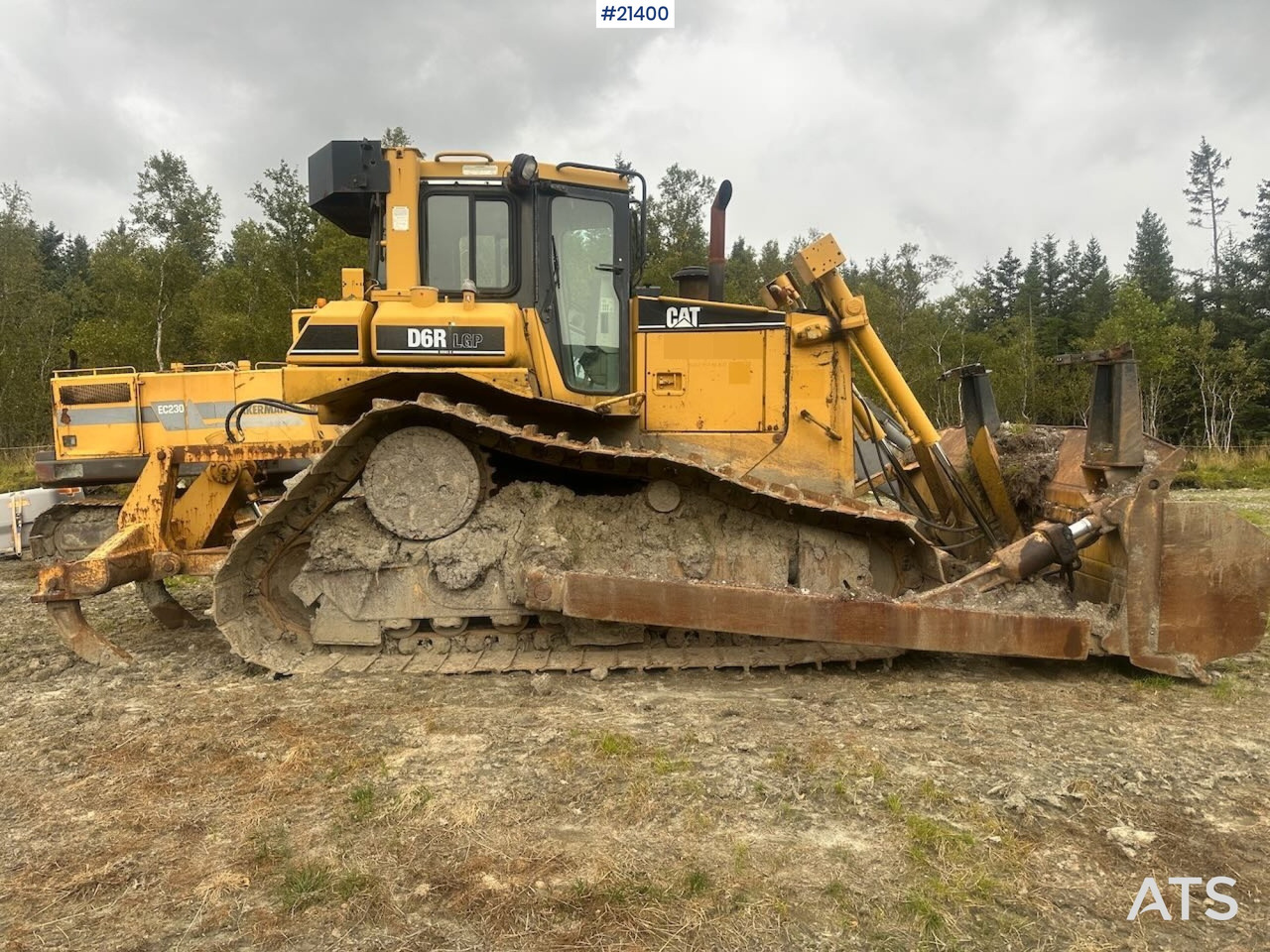 Caterpillar D6R LGP - Bulldozer: photos 2 Caterpillar D6R LGP - Bulldozer: photos 2