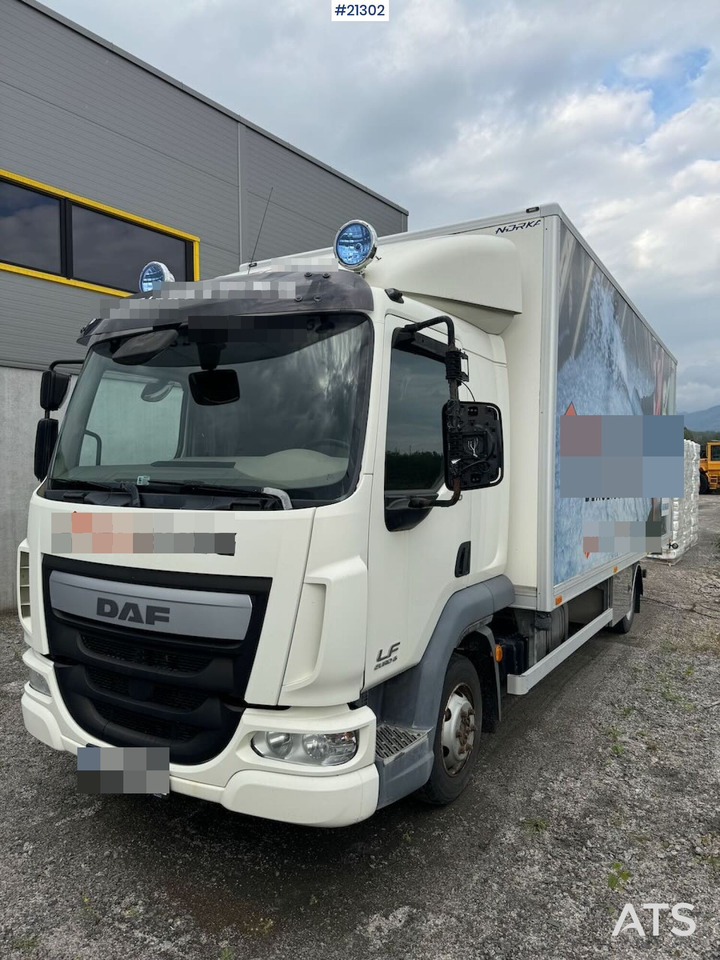 DAF LF 180 - Camion fourgon: photos 3 DAF LF 180 - Camion fourgon: photos 3