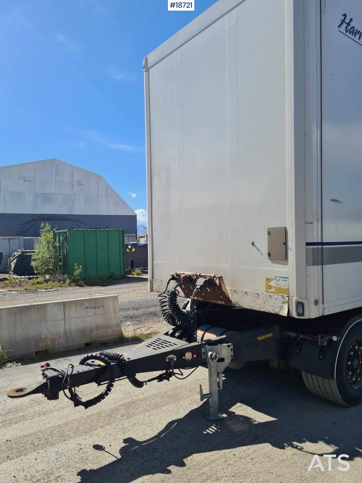 Ekeri 3-axle cabinet semitrailer w/ full side opening. - Remorque fourgon: photos 4 Ekeri 3-axle cabinet semitrailer w/ full side opening. - Remorque fourgon: photos 4
