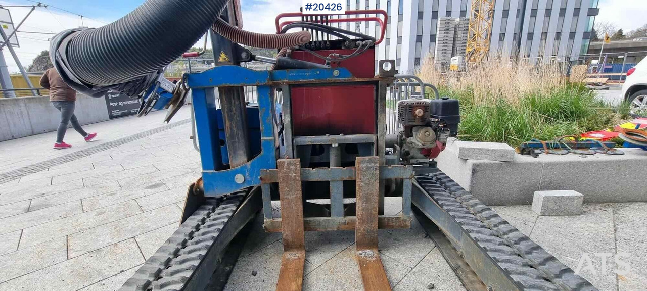 Hinowa TP2000 Vakumløfter til steinheller - Engins de chantier: photos 4 Hinowa TP2000 Vakumløfter til steinheller - Engins de chantier: photos 4