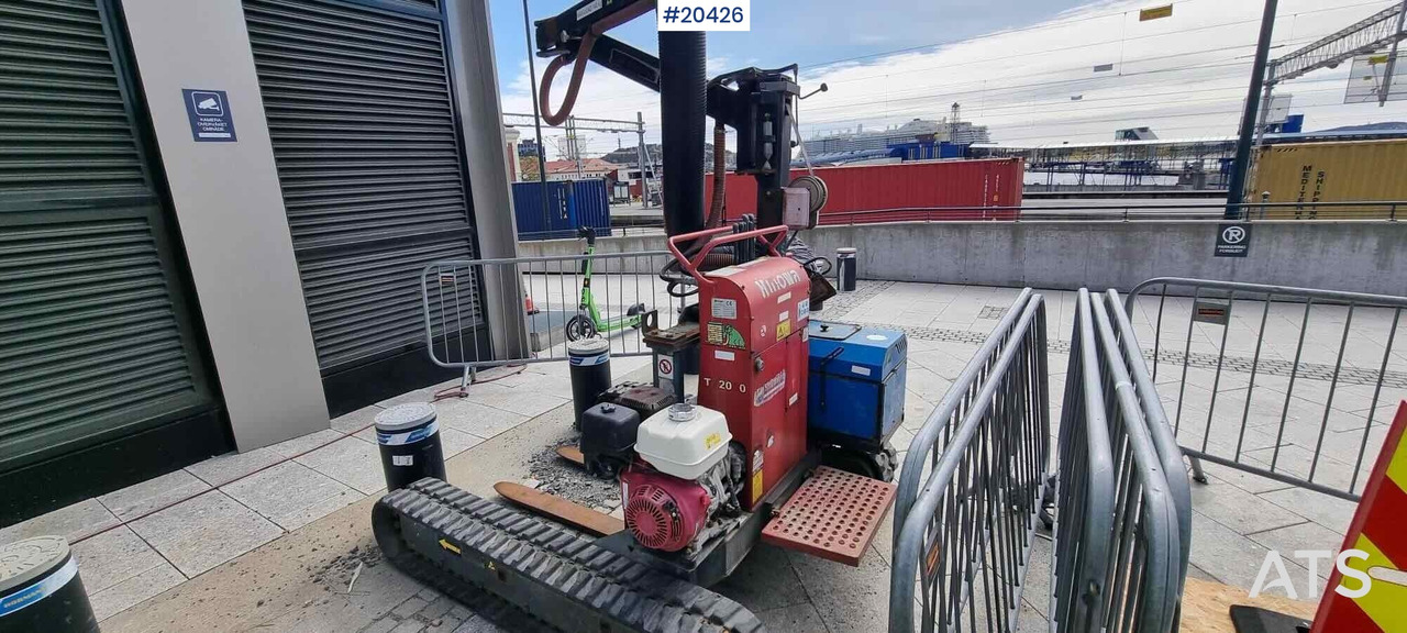 Hinowa TP2000 Vakumløfter til steinheller - Engins de chantier: photos 5 Hinowa TP2000 Vakumløfter til steinheller - Engins de chantier: photos 5